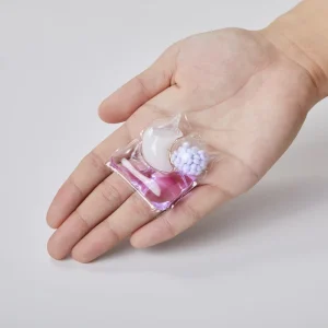 Cápsulas de Detergente Desechables 3 en 1 con Perlas Aromáticas, 8x Poder de Limpieza, Gel para Liberación de Manchas, Polvo Sólido para Ropa