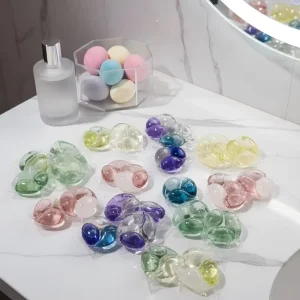 Customize Eco-friendly Laundry Detergent Pods Multi-purpose Strong Cleaning Power Soften Fabrics Water Soluble Color Protector