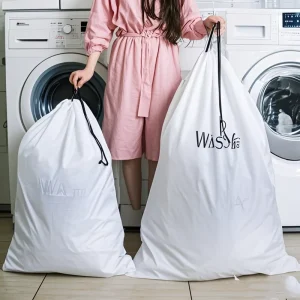 Large Hotel Suitable Travel Washing Bag Washable Dirty Clothes Hamper with Drawstring Nylon Straps Made of Durable Polyester